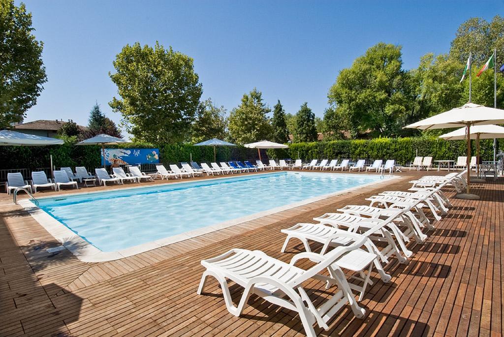 Hotel St. Moritz Bellaria-Igea Marina Exterior foto
