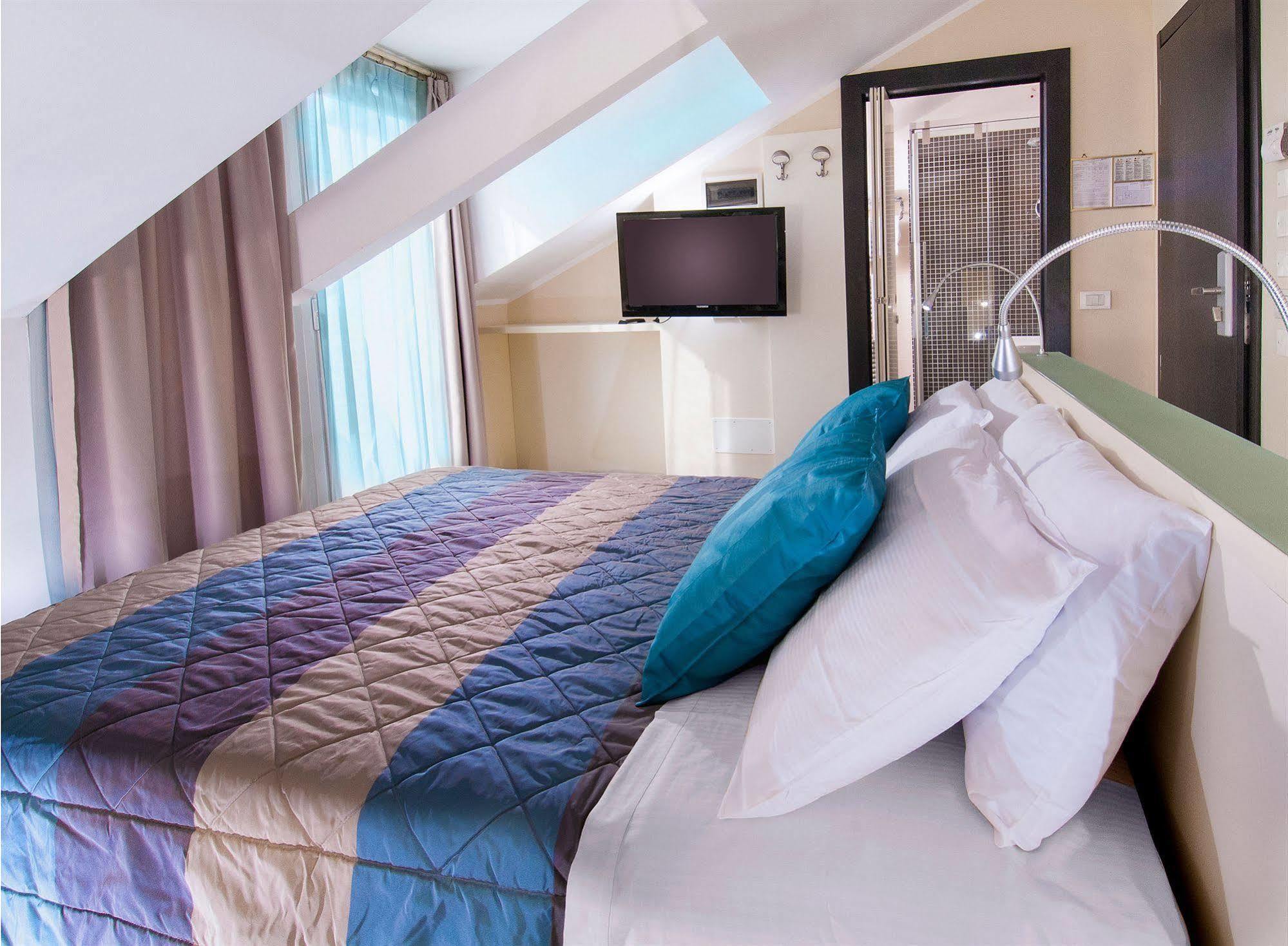 Hotel St. Moritz Bellaria-Igea Marina Exterior foto